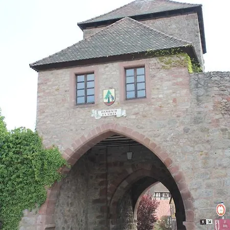 De L'ours Grognon